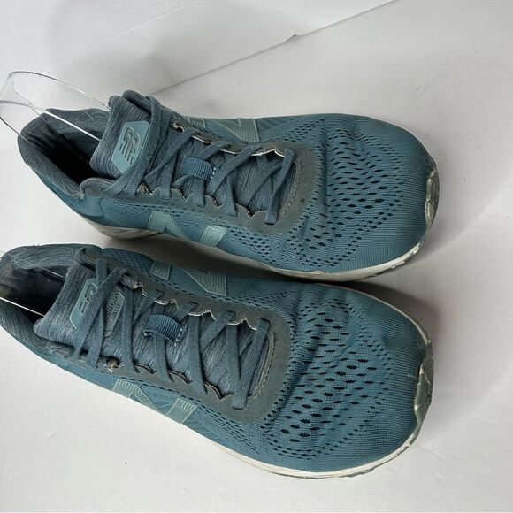 New Balance Blue Running Shoes fresh foam 11 - Picture 7 of 13